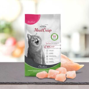 Platinum MeatCrisp Sterilised Chicken - премиум храна за кастрирани котки с пиле